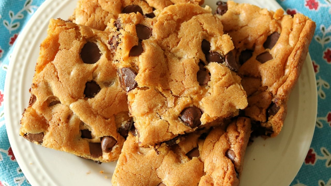 Chocolate Chip Cookie Bars: The Ultimate Comfort Dessert